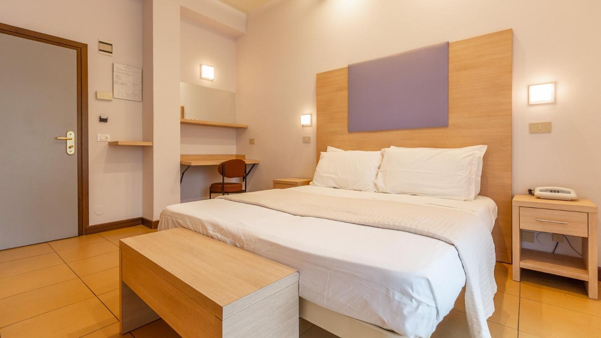 Hotel City Римини Екстериор снимка