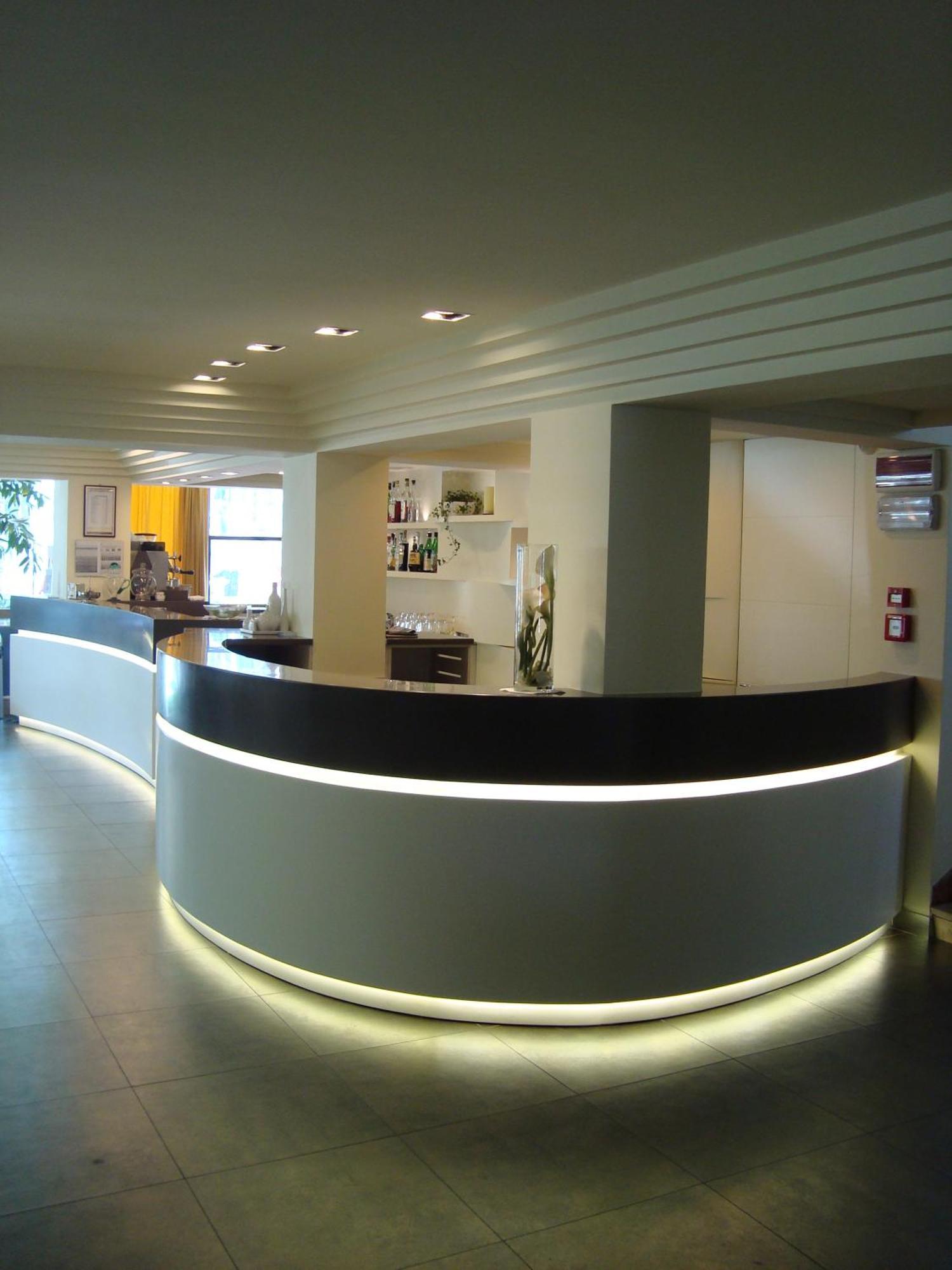 Hotel City Римини Екстериор снимка