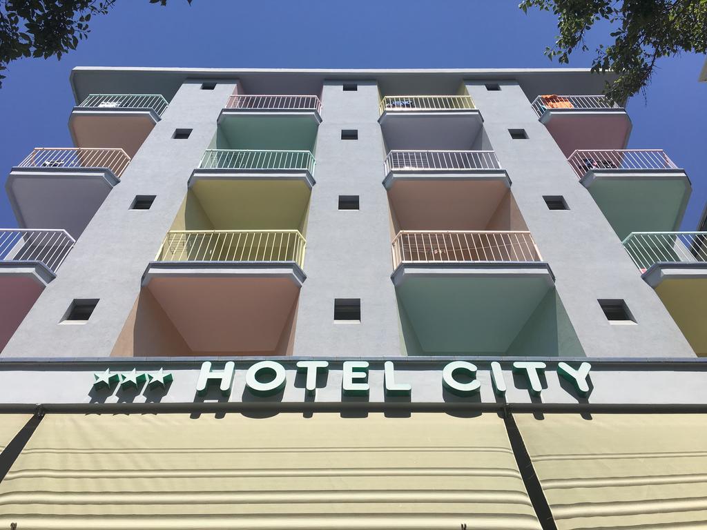 Hotel City Римини Екстериор снимка